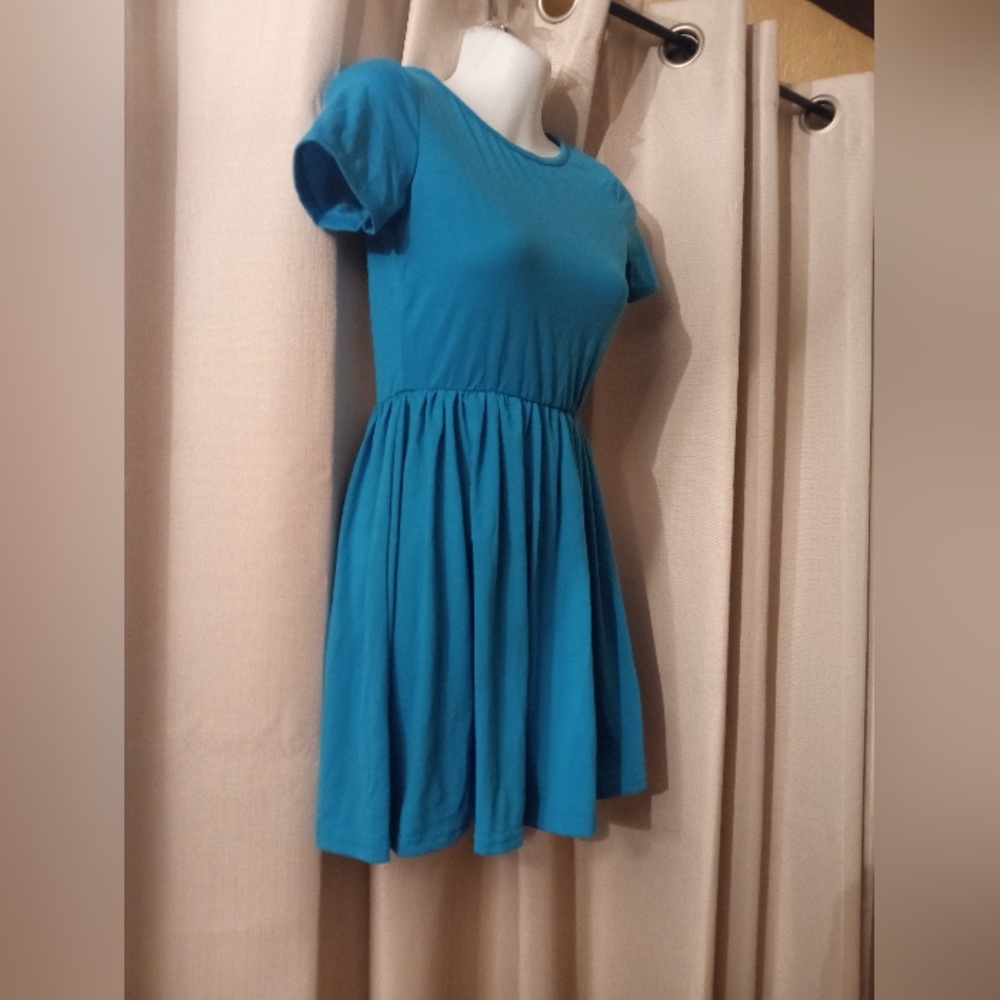 Dress - Picture 3 of 5